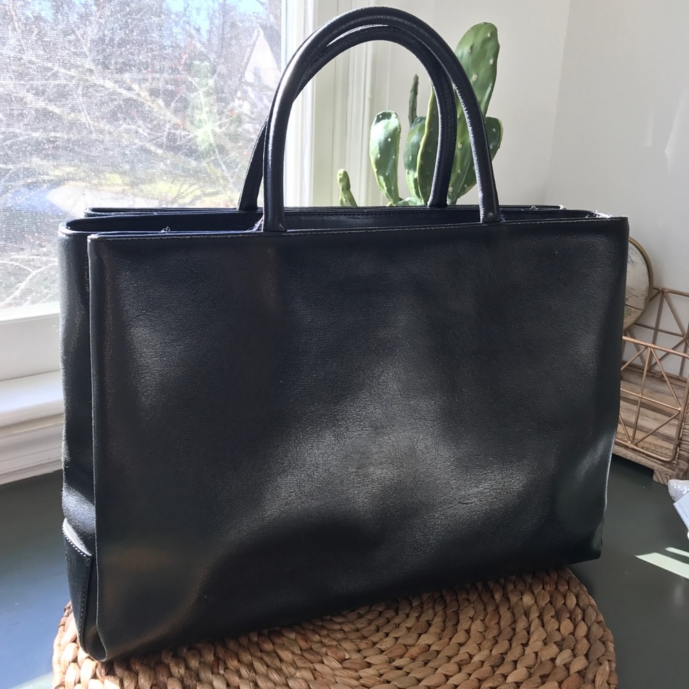 Lowest price ▪️Lamarthe bag▪️